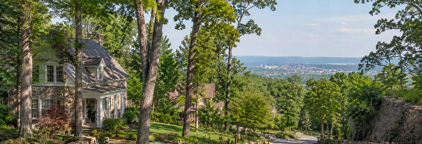Monte Sano mountain neighborhood with Huntsville views